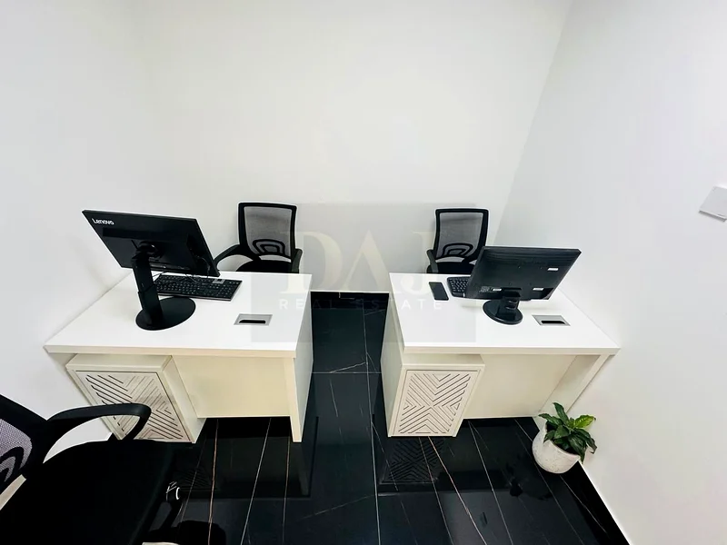 ⁠Beautiful Office |direct from Owner |⁠near to Public Transport63699111833090112