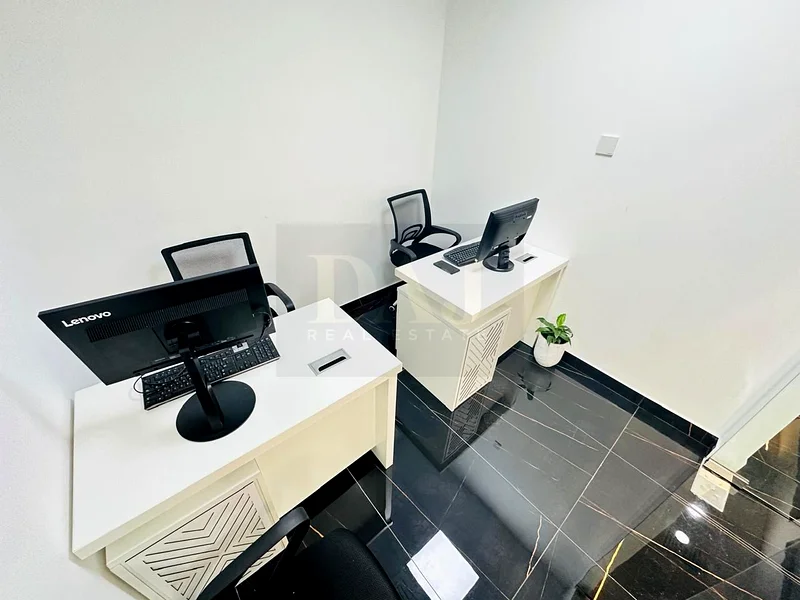 ⁠Beautiful Office |direct from Owner |⁠near to Public Transport63699111833090110