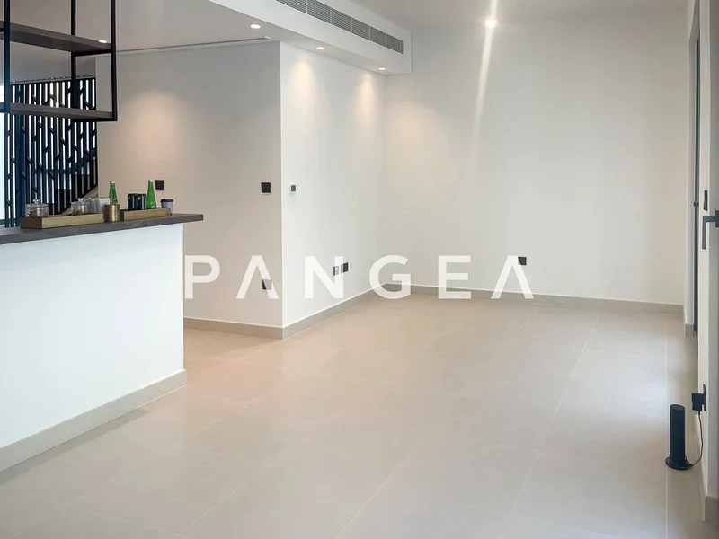 Brand New | Ready to move in | Big Plot63807175872897111