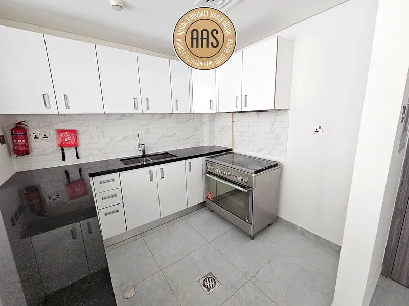 Luxury Living ! Prime Location ! With All Amenities.63764396237571114