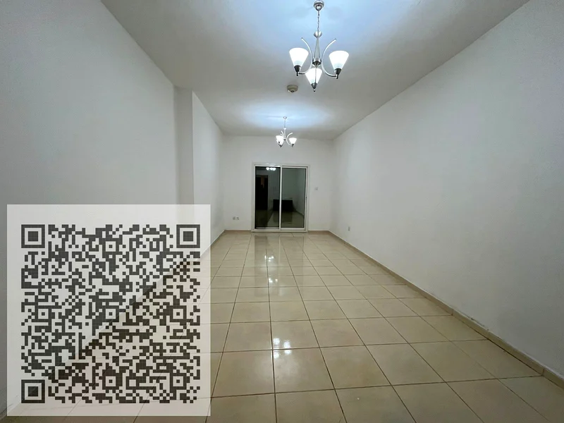 شقة بتصميم واسع مع إطلالة مذهلة على الجدول بغرفة نوم واحدة مع موقف سيارات في أبراج أورينت63708497279490114