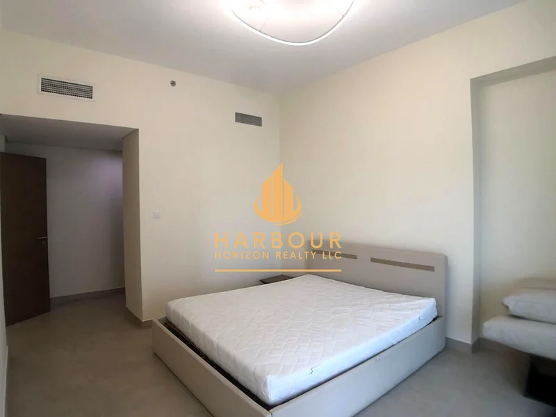 Fully Furnished | Vacant | Spacious63740681522562114