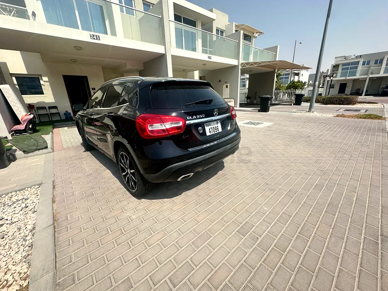 GLA 201563699042455041113