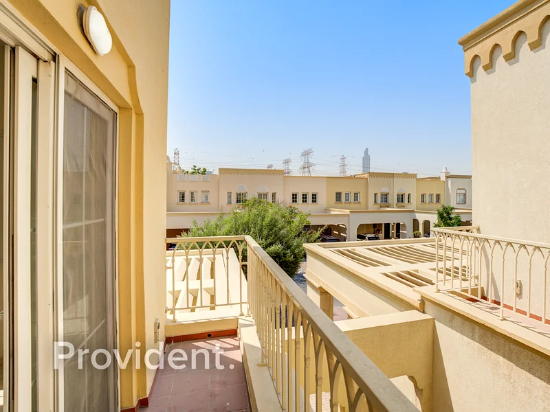 Vacant | Near Park and Pool | 2BR Plus Study63729311311106110