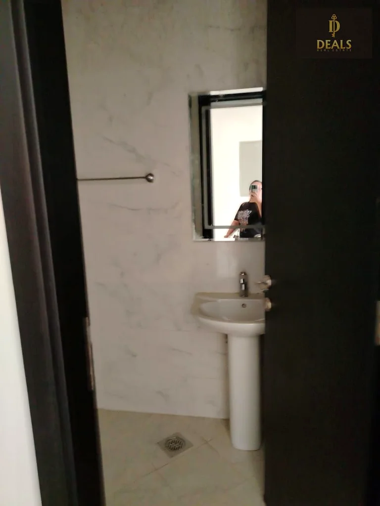 2 BR - A home perfectly Designed for Your Family / Freehold / Zero Commission / High ROI63867772683265114
