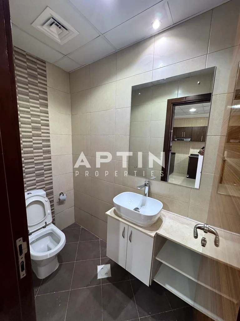 SPACIOUS 1BHK | SEMI-OPEN KITCHEN | 2 BATHROOMS | FOR RENT63747810383491113