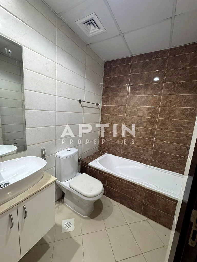 SPACIOUS 1BHK | SEMI-OPEN KITCHEN | 2 BATHROOMS | FOR RENT63747810383491114