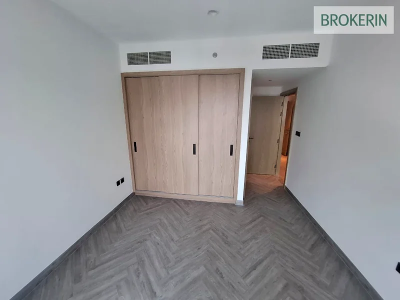 جديد بالكامل | يشمل الأجهزة | شاغر الآن63784611287298114