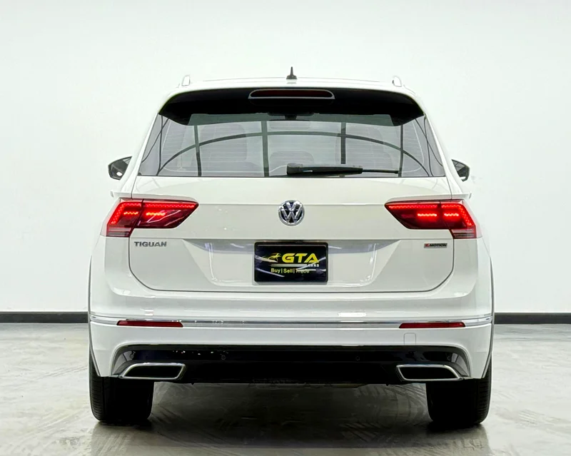 2019 Volkswagen Tiguan R-Line, 1 Year Unlimited KM Warranty, Agency Full Service History, GCC63699034585858114