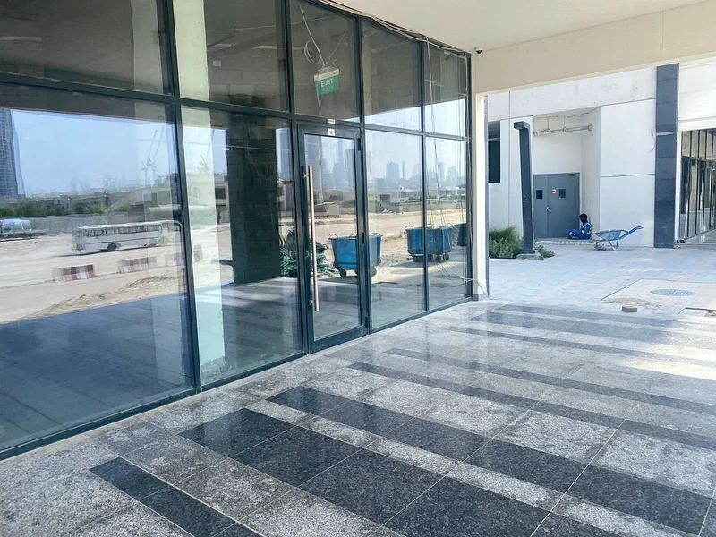 Strategic Location | | Hot Deal I Lagoon Facing Shop64065259626371112