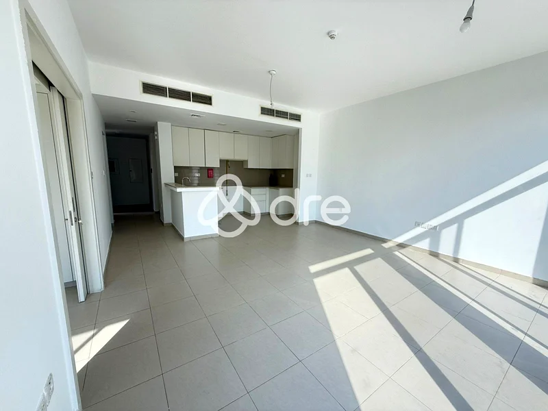 Single Row | Vacant | Bright63736715916547112