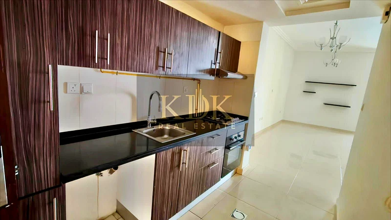 spacious studio- pool view - prime location63798616397441113