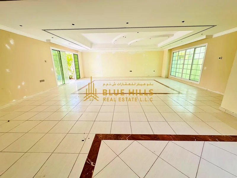 Huge Size | 4+Maids Room + Store Room63809292834562112