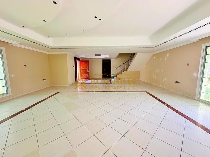 Huge Size | 4+Maids Room + Store Room63809292834562111