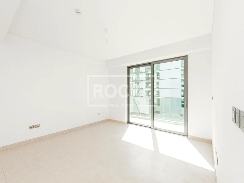 Exclusive| With Laundry | Large 1 Bed I No Agents64016803230979111
