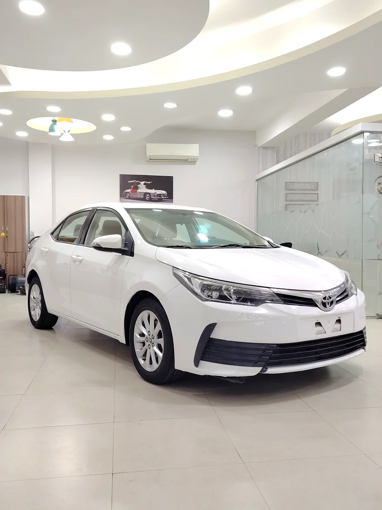 Toyota corolla 2.0 2018 GCC63699050625025111