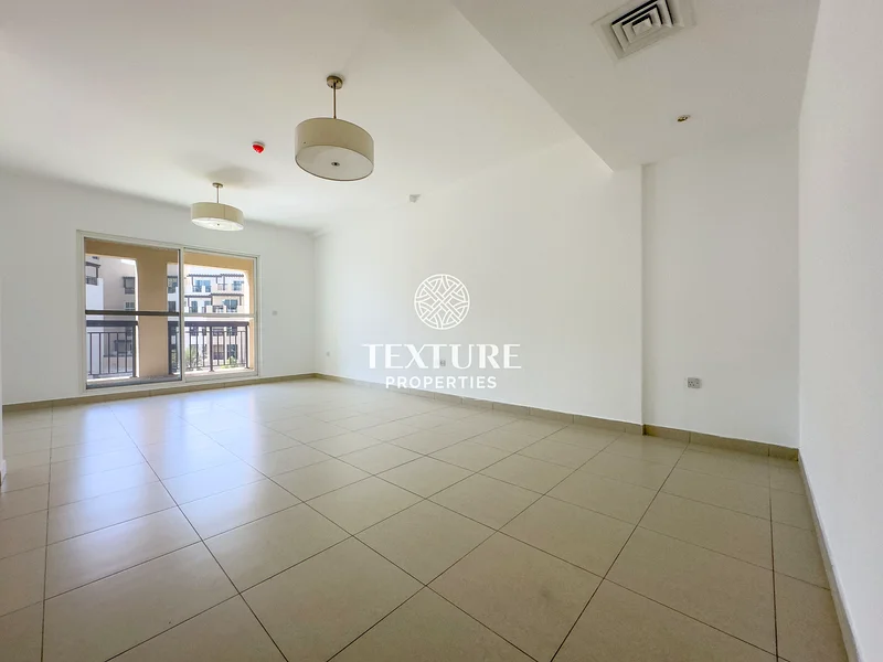 Big 2 BR | Well Maintained | Prime Connectivity63725654529409111