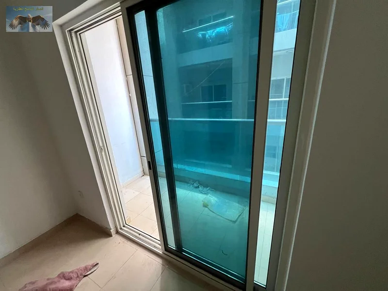 شقة بغرفة نوم واحدة مع حمامين في النعيمية 363724125680259111