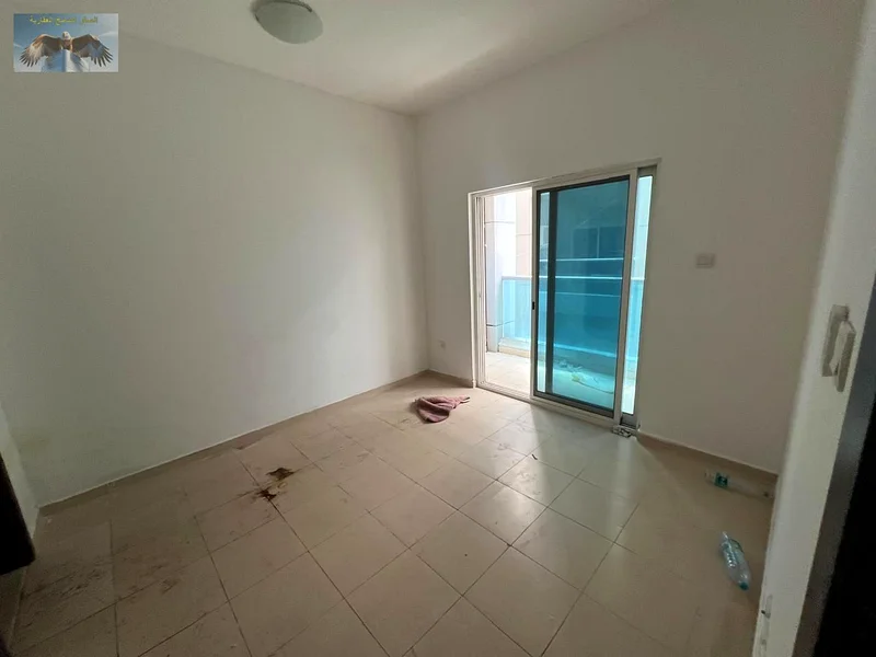 شقة بغرفة نوم واحدة مع حمامين في النعيمية 363724125680259112