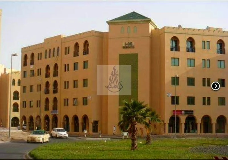 استوديو واسع للإيجار مع شرفة في كلاستر المغرب، المدينة الدولية63741714927745110