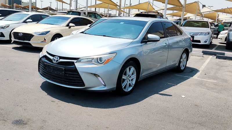 TOYOTA CAMRY 2017 HYBRID CANADIAN SPEC FULL OPTION CROSS CONTROL SYSTEM HYBRID ALSO GOOD VERY CLEAN63699025337347114