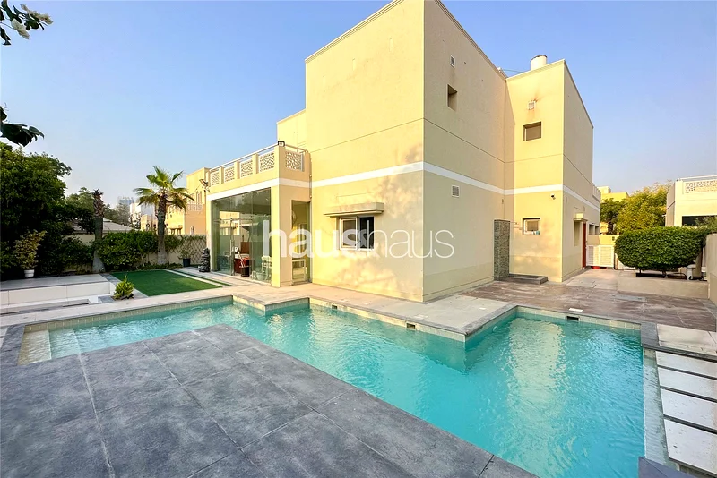 Upgraded | Private Pool | 4 Bedroom63726017281667110