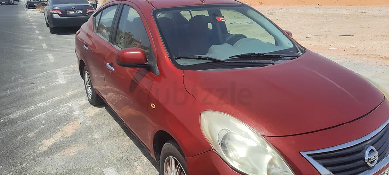 Nissan sunny 201263699057866881112