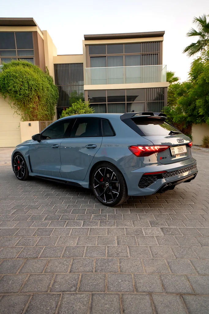 Audi RS3 / GCC / Warranty  Service 2027  / CERAMIC BREAK massive option /202263699036025729110