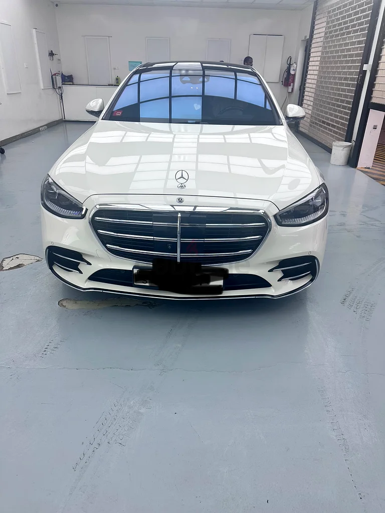Mercedes Benz S500L- under warranty gargash
Model : 202163699045085570111