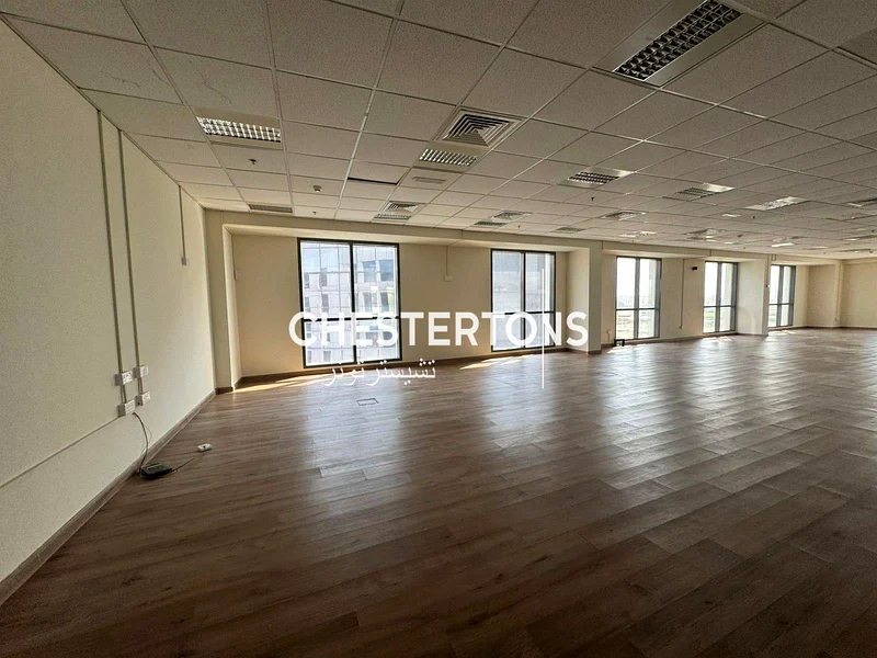 Near to Metro | Spacious Office | Prime Location64065806604801111