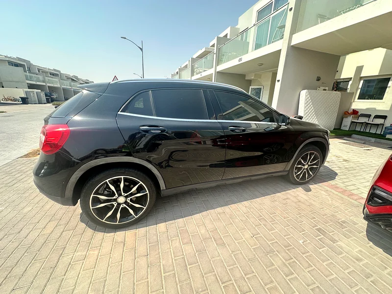 GLA 201563699042455041112