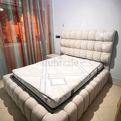 Stylish and Comfortable Queen Size New Bed
