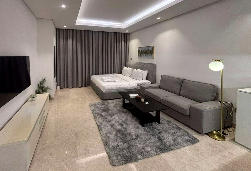 Furnished | Low Floor | Vacant63790446290433111