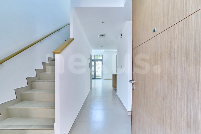 Vacant | Duplex | Study Room | Garden63751021274626110