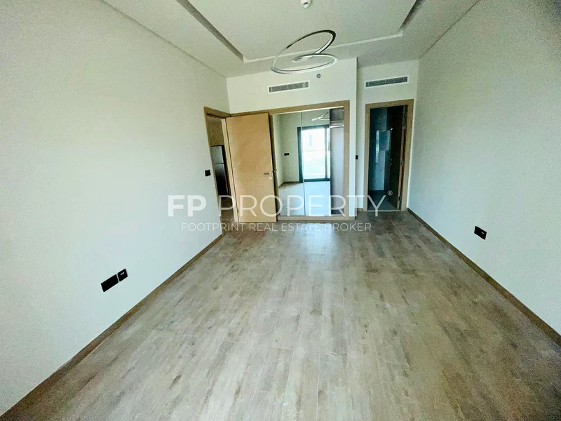 Brand New Unit | Smart Home | Spacious Layout63779821111171114