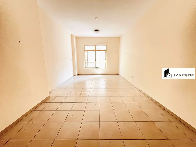 Chiller Free | Spacious 1BHK | Prime Location63767363523330112
