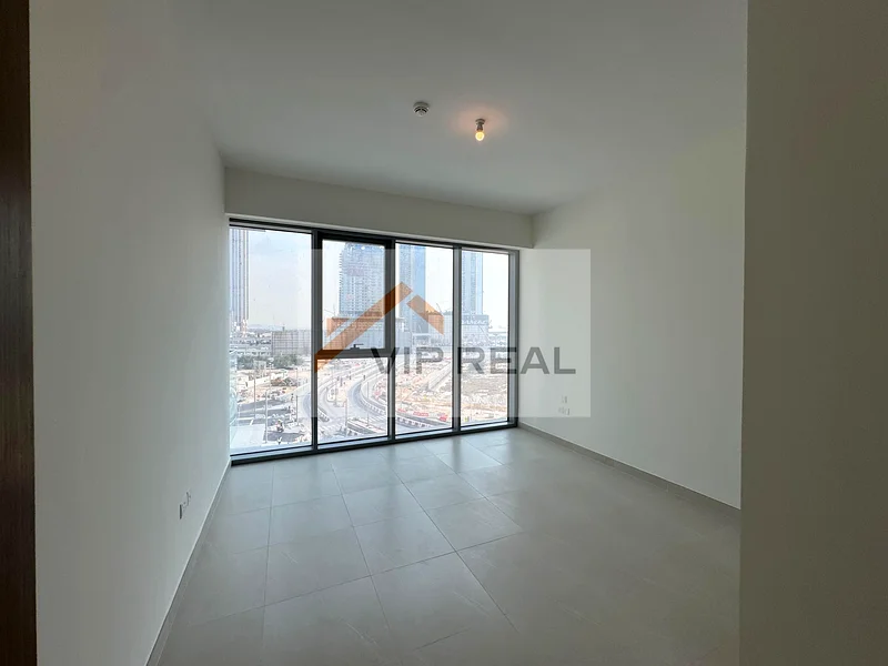 Spacious 1 br layout 06/ Best location between the Canal and Safa Park/ Ready to move in63949512586625111
