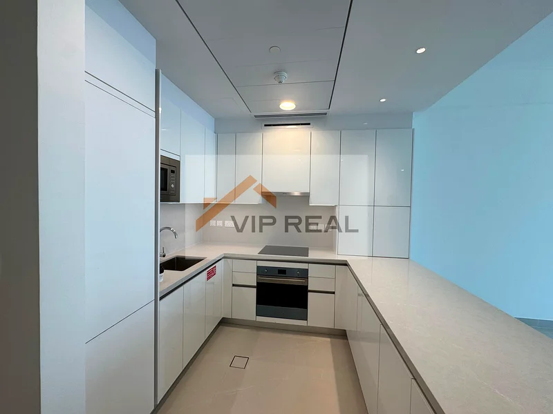 Spacious 1 br layout 06/ Best location between the Canal and Safa Park/ Ready to move in63949512586625112