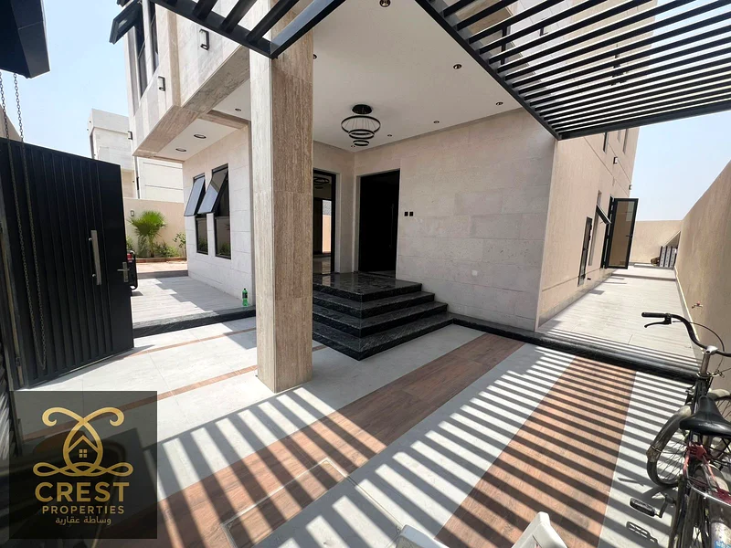 Luxury Villa for Sale in Al Hiliw 2 – Strategic Location with Elegant Design and Private Pool63910205815425113