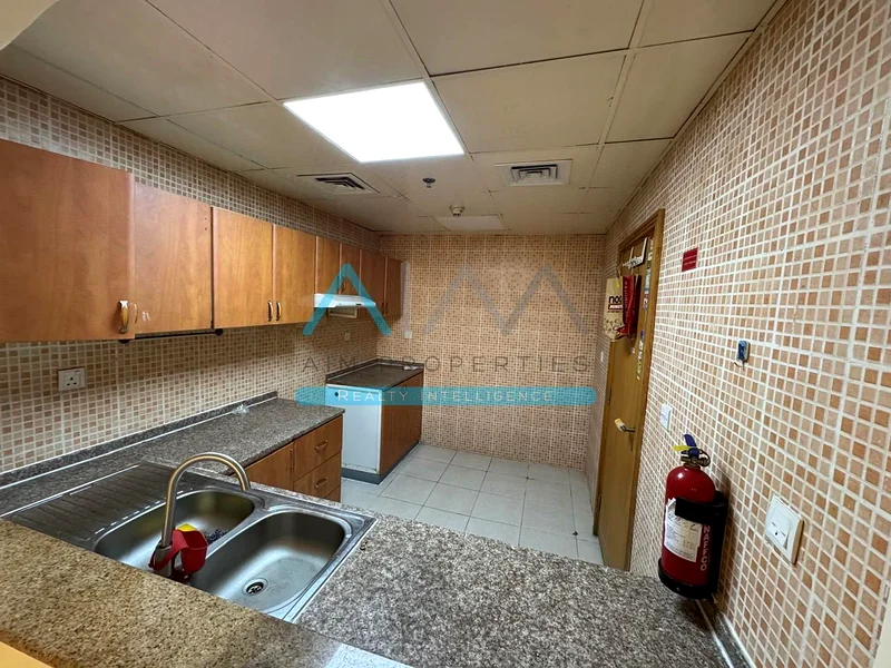 Vacant | Huge 1BR with Semi Open Kitchen | Amazing Pool View63978598071042112