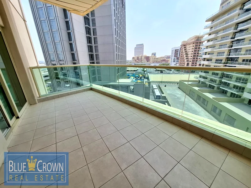 Chiller, Gas Free;Maid's Room:Huge Flat:Huge Balconies:Gym,Pool63767159963522111