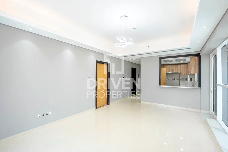 Spacious | Bright | Well Maintained | Exceptional63782222708482112
