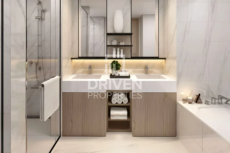 Sea View | Huge Unit with Study Room | High floor64009204810369112