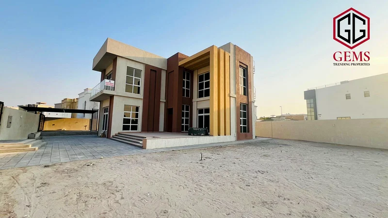 FULLY-MAINTAINED | MAIDS ROOM | SPACIOUS | GARDEN63725654175105112