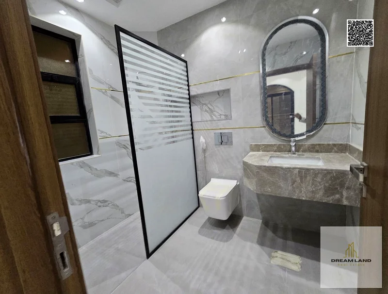 - For sale | Luxury corner villa in Al Helio, Ajman, super deluxe finishing + private pool, prime location: - Near the exits of Sharjah and Dubai63910866276866114