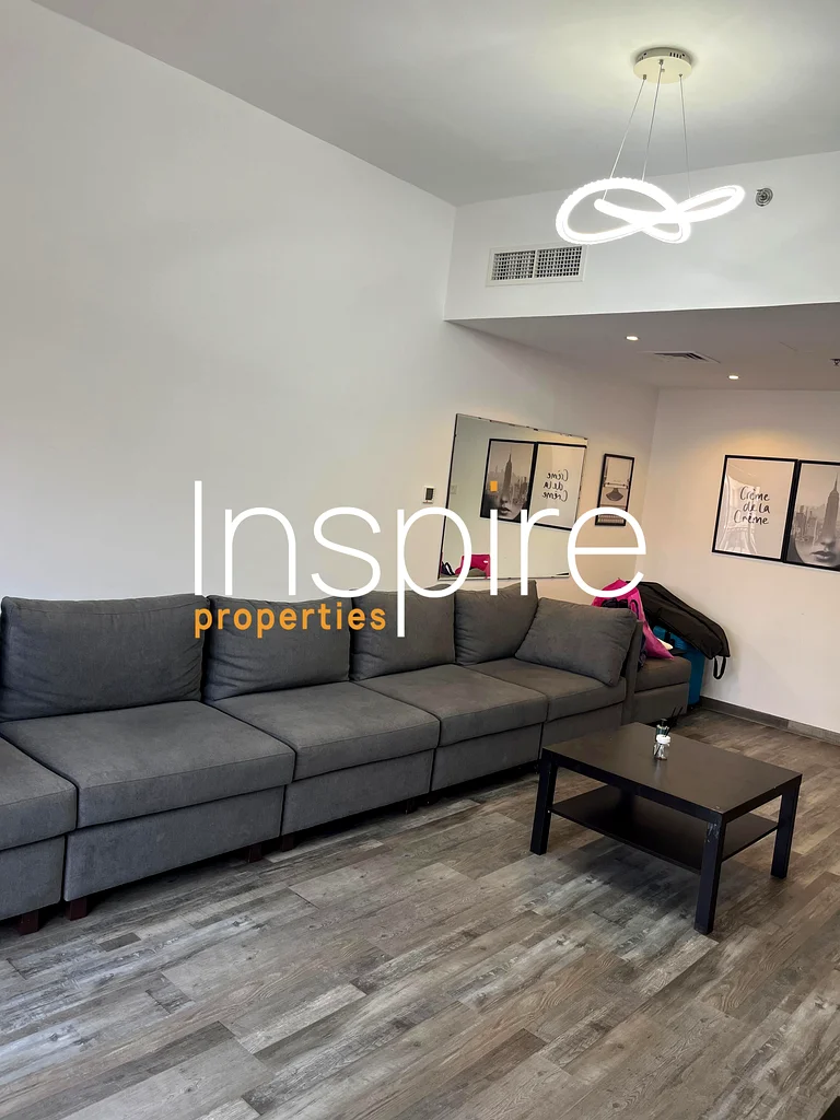 Furnished | Spacious Layout | Fully Upgraded Unit63786538753922112