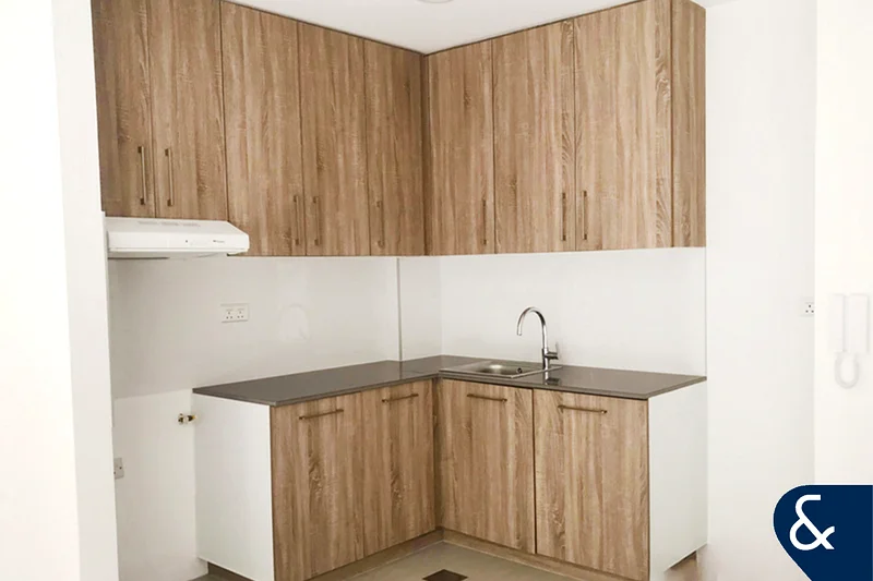 1 Bed | Tenanted NNS | Pool | Park View63952184102915113