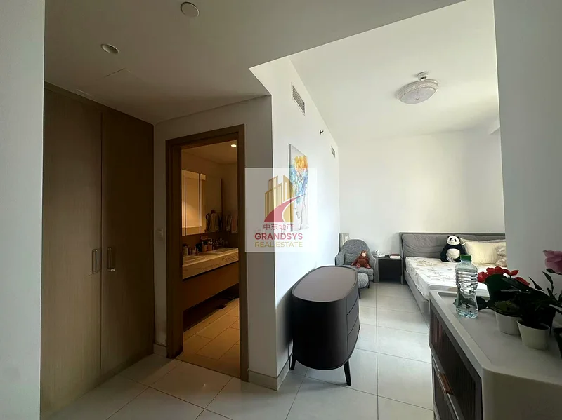 Burj Khalifa & Water View | Furnished | Vacant on Transfer64025597795202114