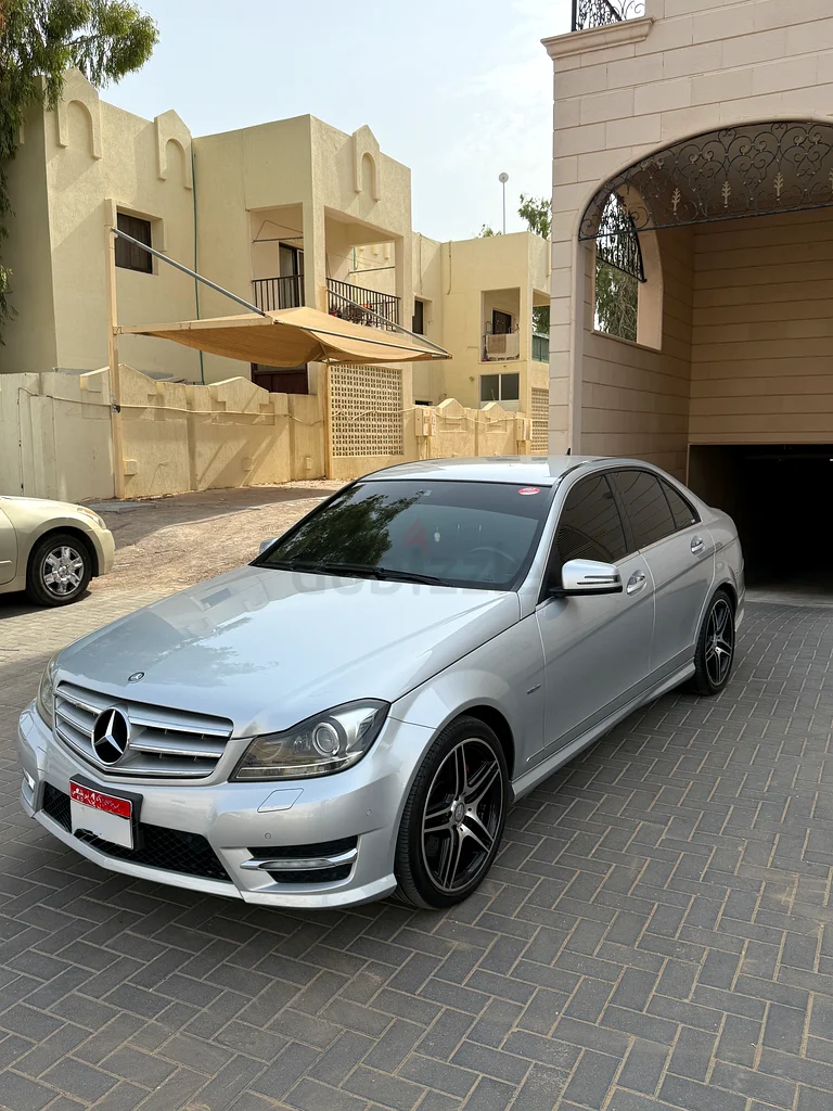 Mercedes Benz C350 AMG Sport Package63700466958465111