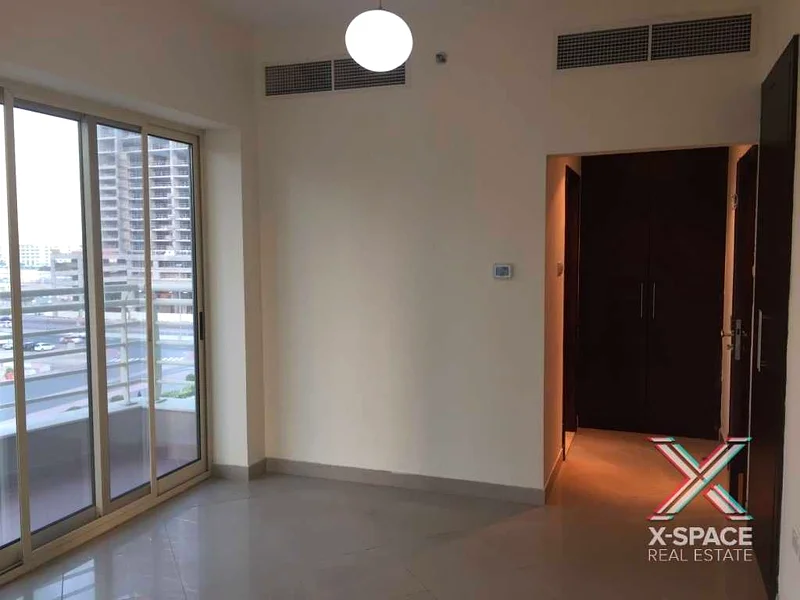 2BR PLUS MAID / LAKE VIEW / BEST DEAL / CLOSE TO METRO63749634101634113